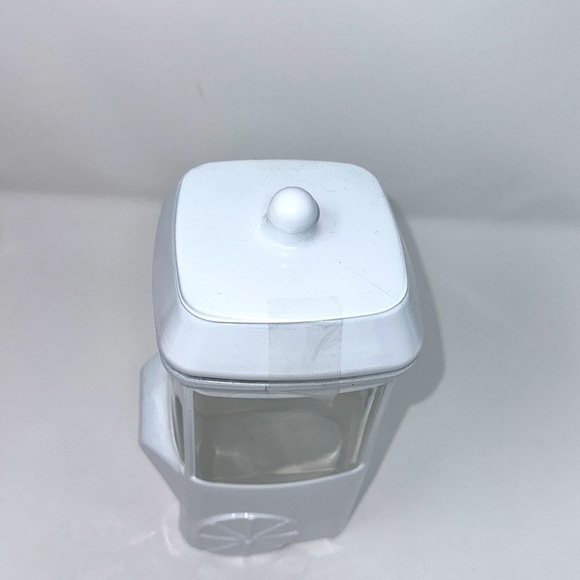 NWT Target Bullseye Playground White Popcorn Cart Jar *Valentine's Day 2023* - Picture 3 of 3